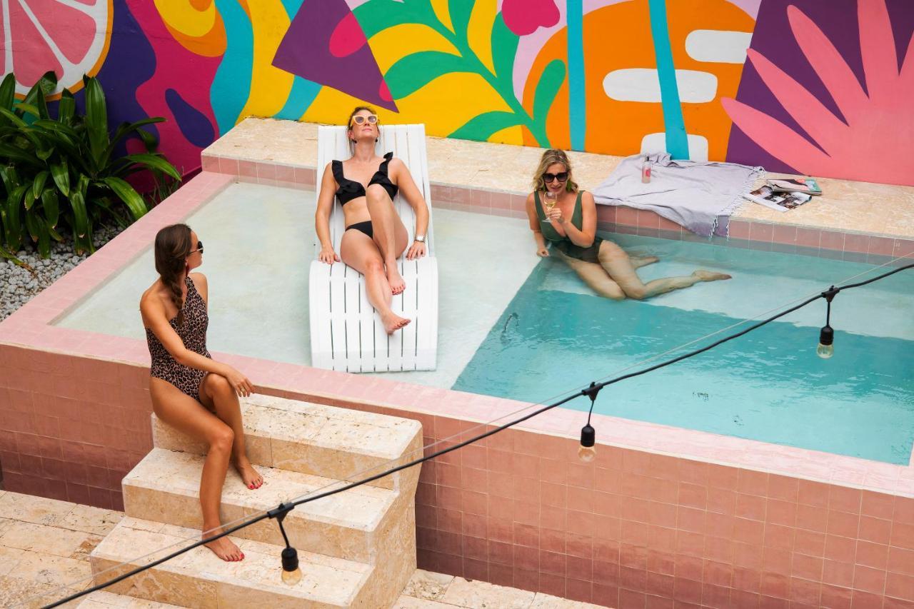 Wynwood Boutique Hotel วิลเลมสตัด ภายนอก รูปภาพ
