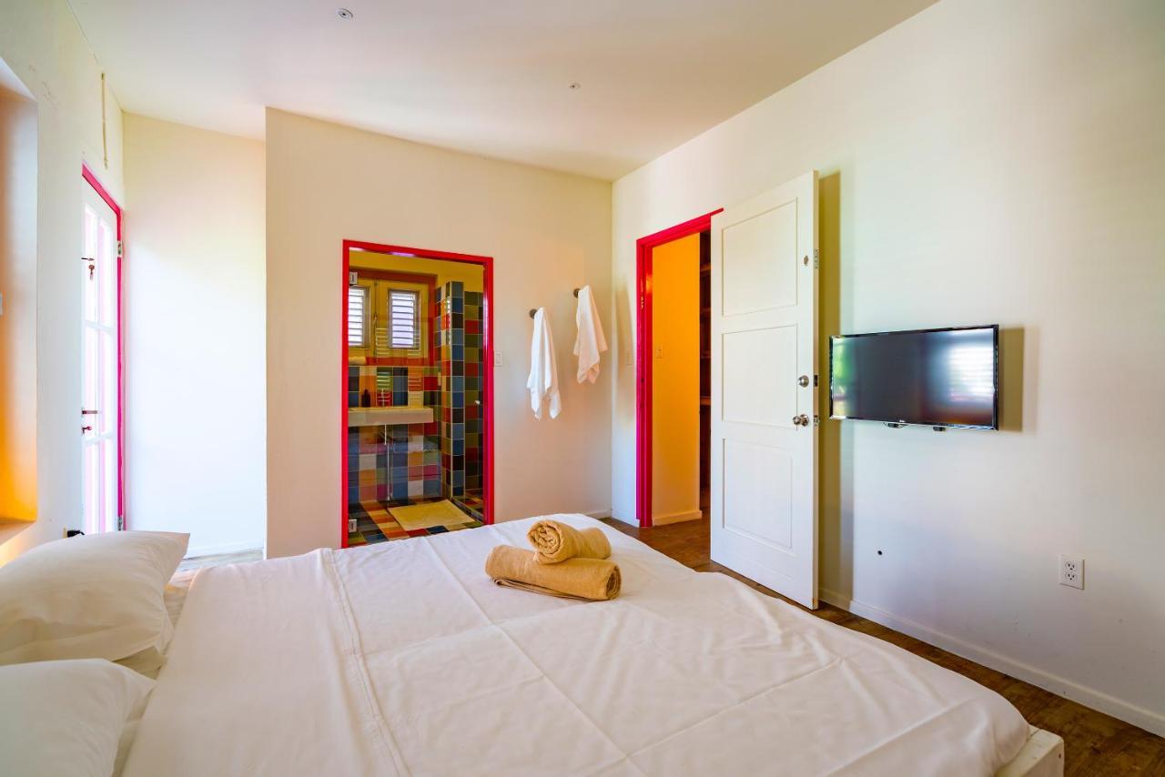 Wynwood Boutique Hotel วิลเลมสตัด ภายนอก รูปภาพ